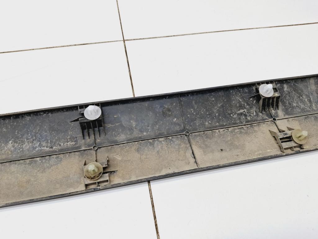 Молдинг передней левой двери, 700 рублей, Пермь