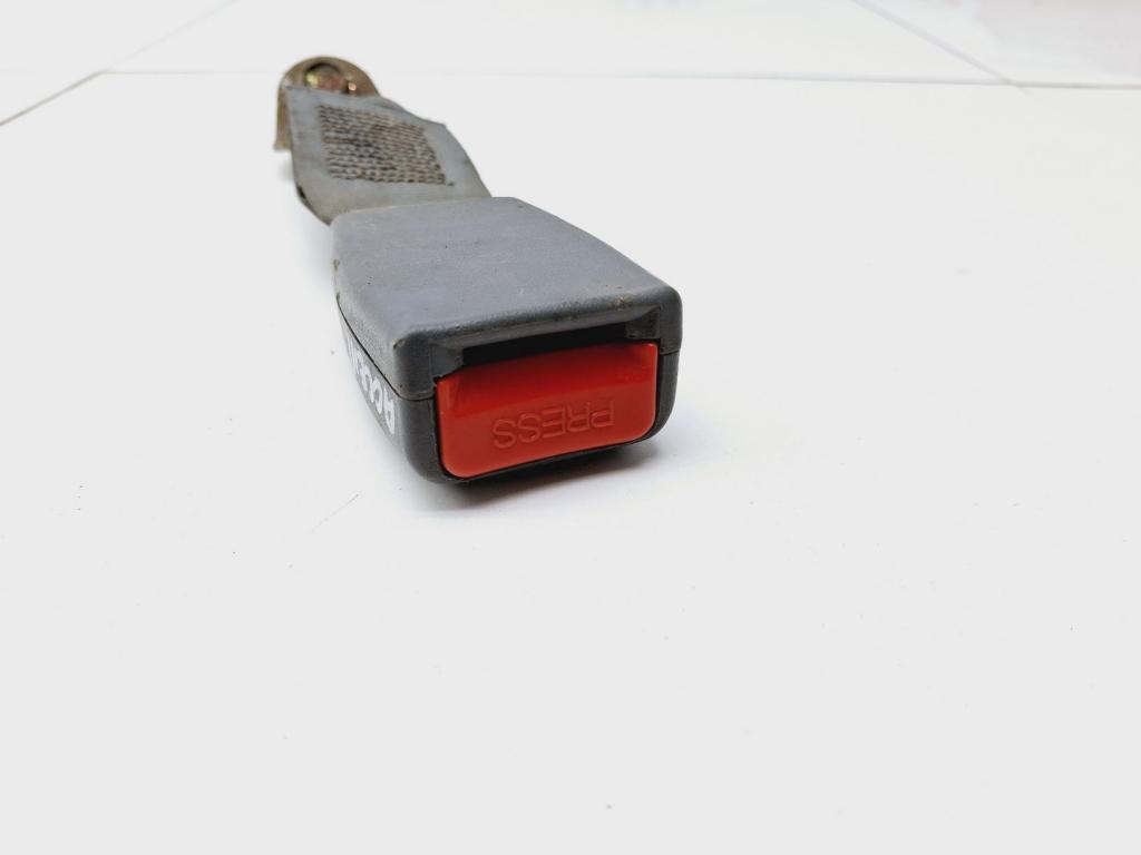 Ответная часть ремня безопасности, 500 рублей, Пермь