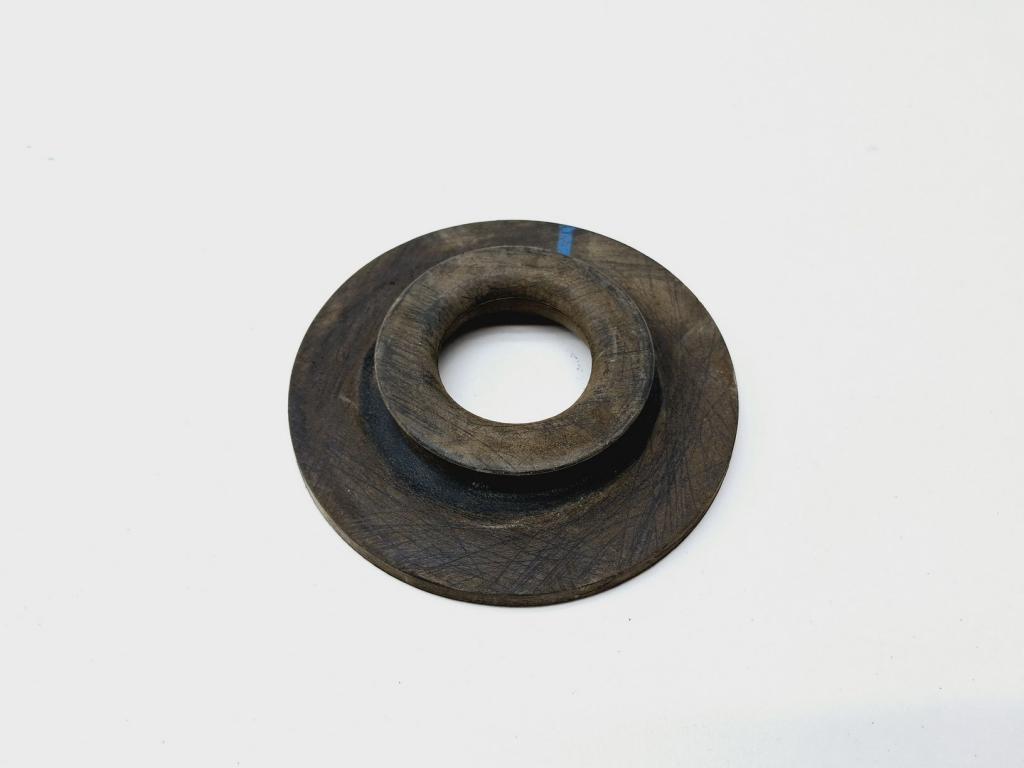 Опора задней пружины нижняя, 500 рублей, Пермь