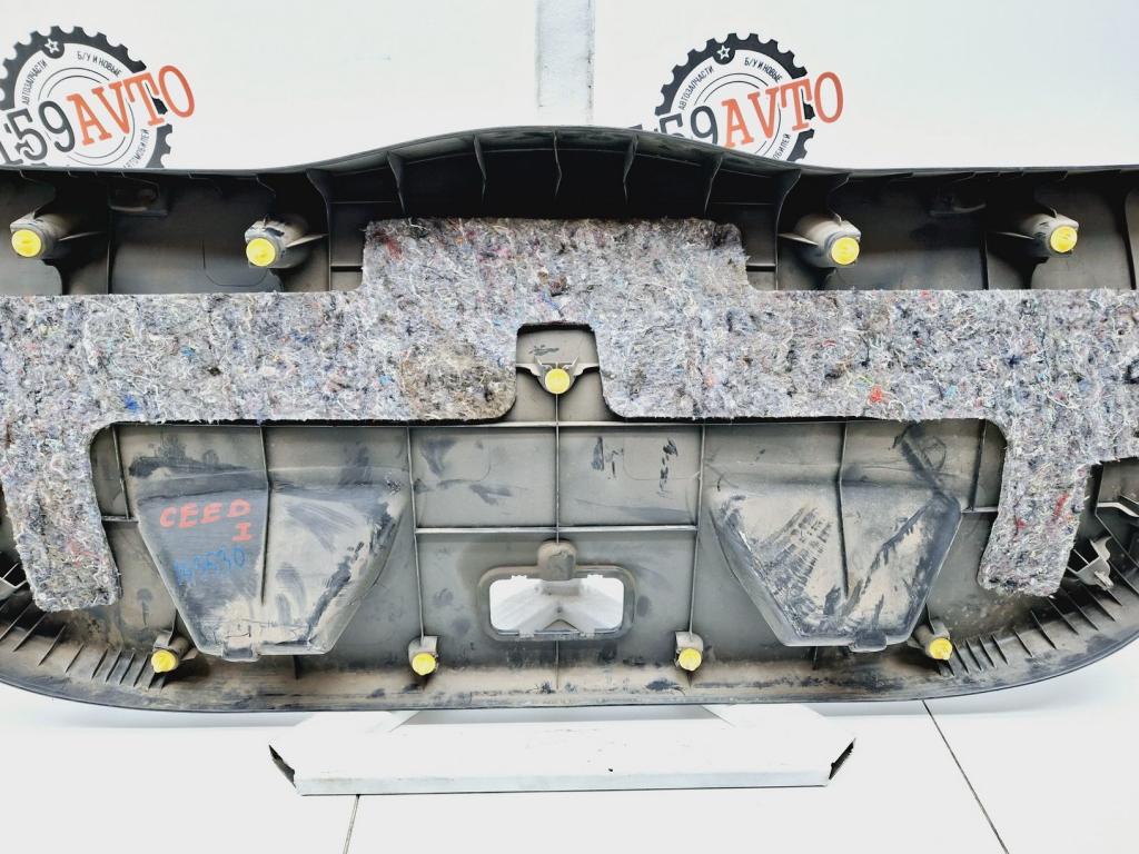 Обшивка двери багажника, 750 рублей, Пермь