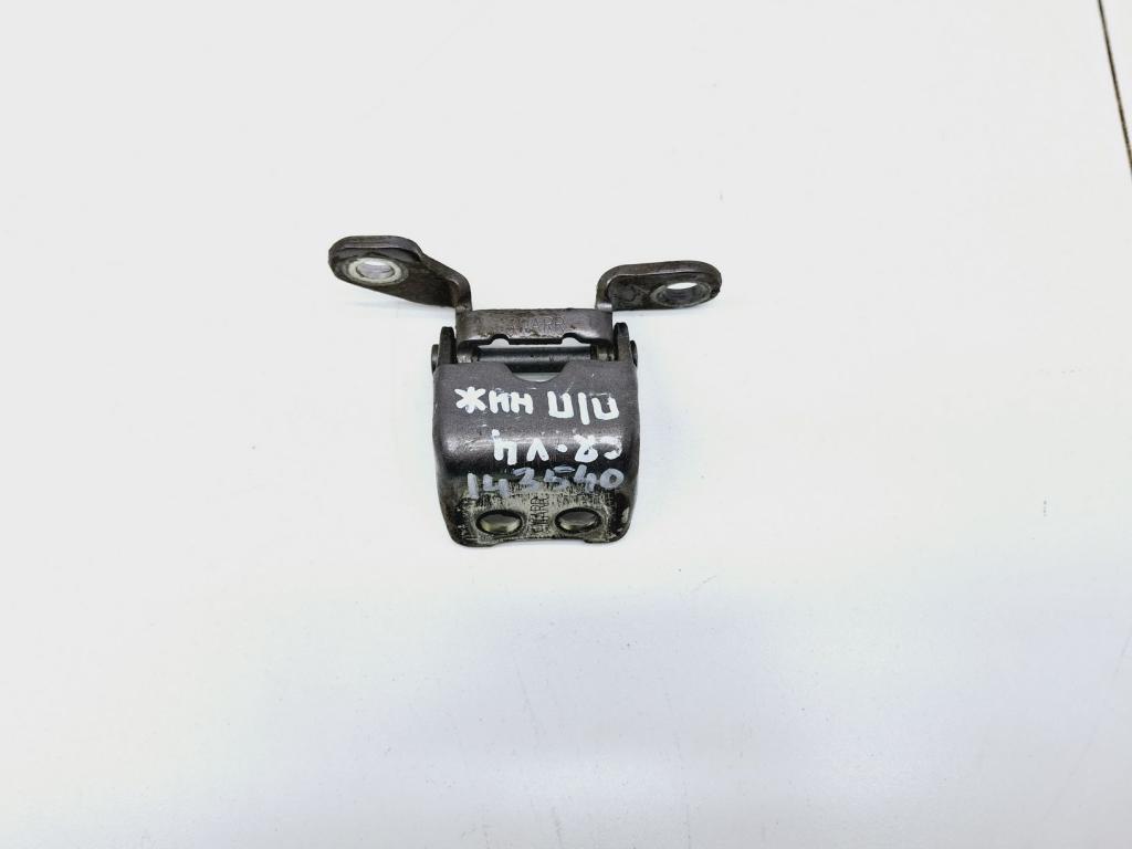 Петля двери передней правой нижняя, 1000 рублей, Пермь