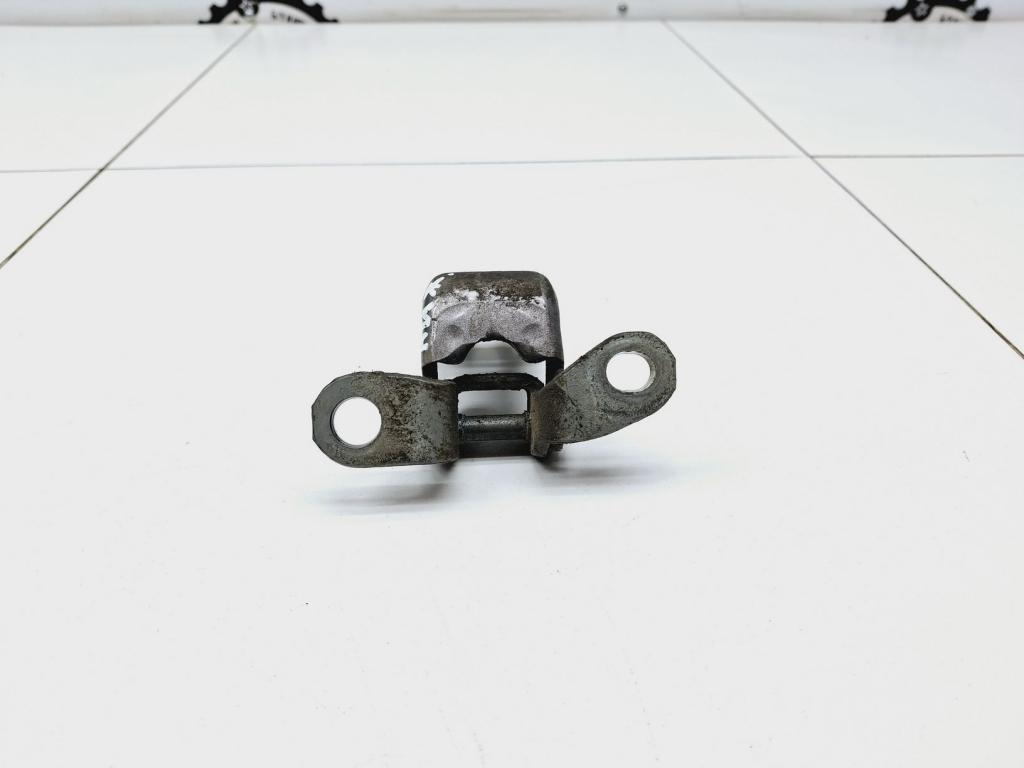 Петля двери задней левой нижняя, 1000 рублей, Пермь