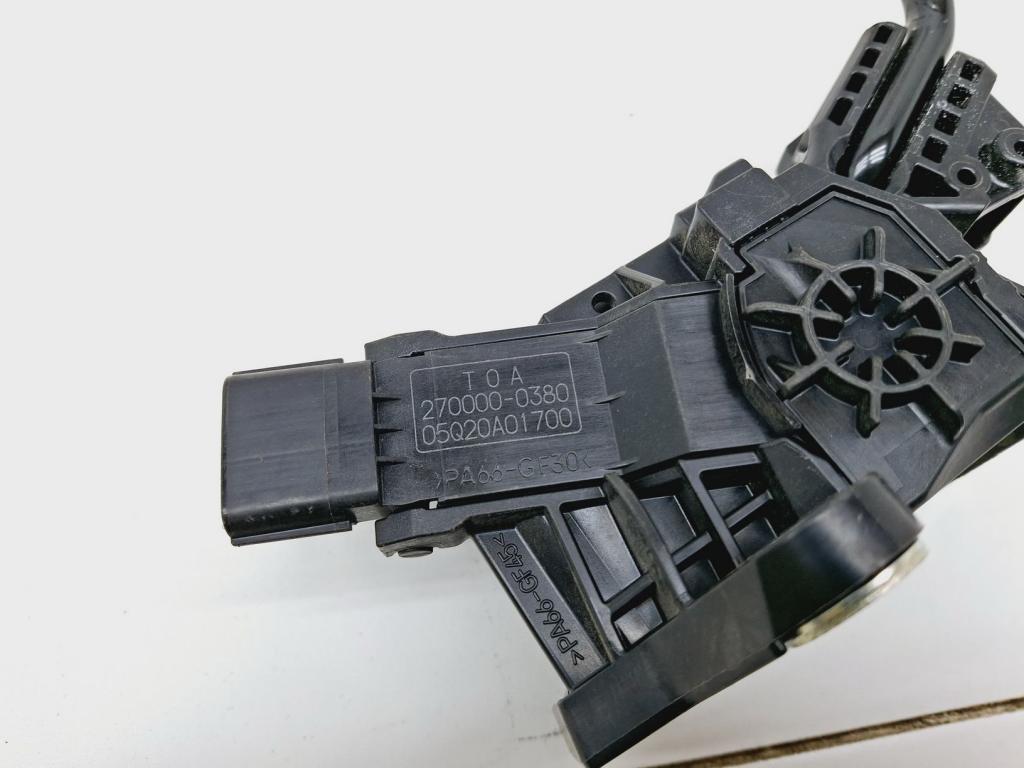 Педаль газа, 2000 рублей, Пермь