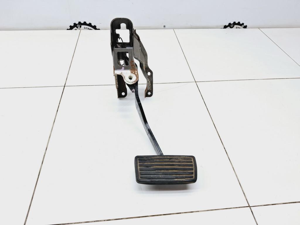 Педаль тормоза, 1000 рублей, Пермь