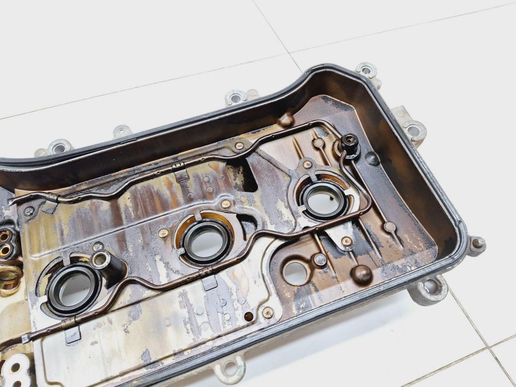 Крышка головки блока клапанная, 2000 рублей, Пермь