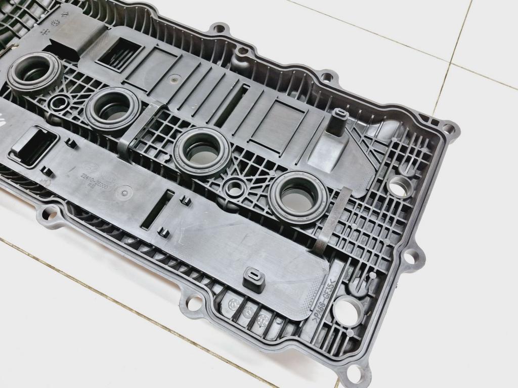 Крышка головки блока клапанная, 5000 рублей, Пермь