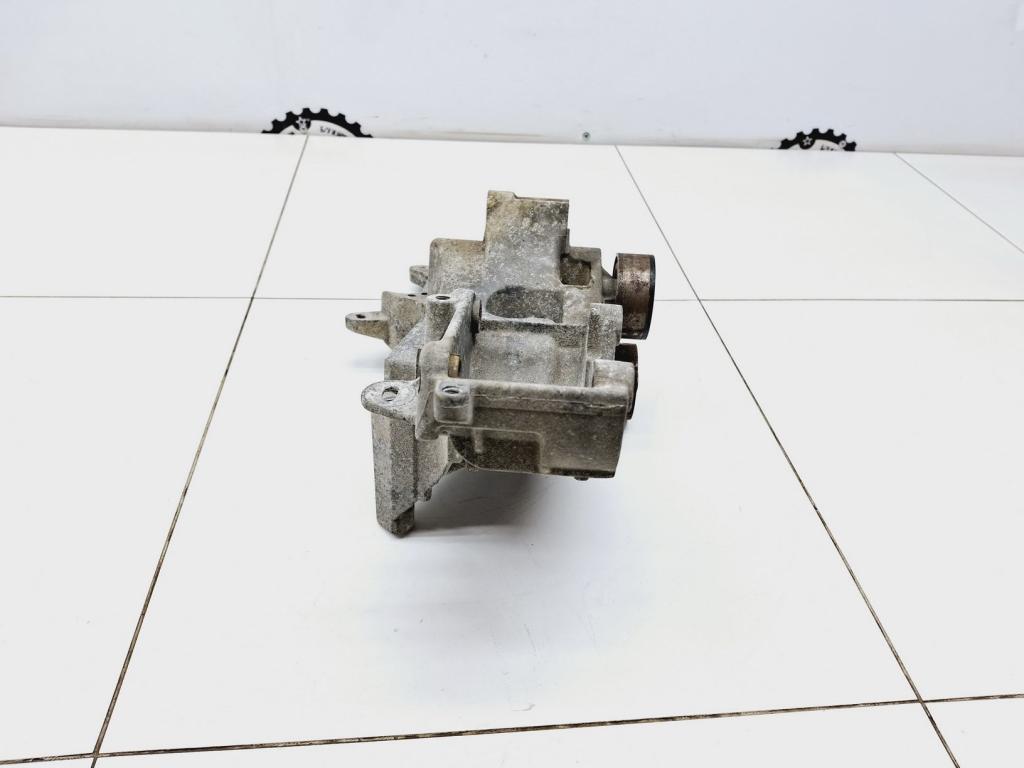 Кронштейн генератора, 2000 рублей, Пермь