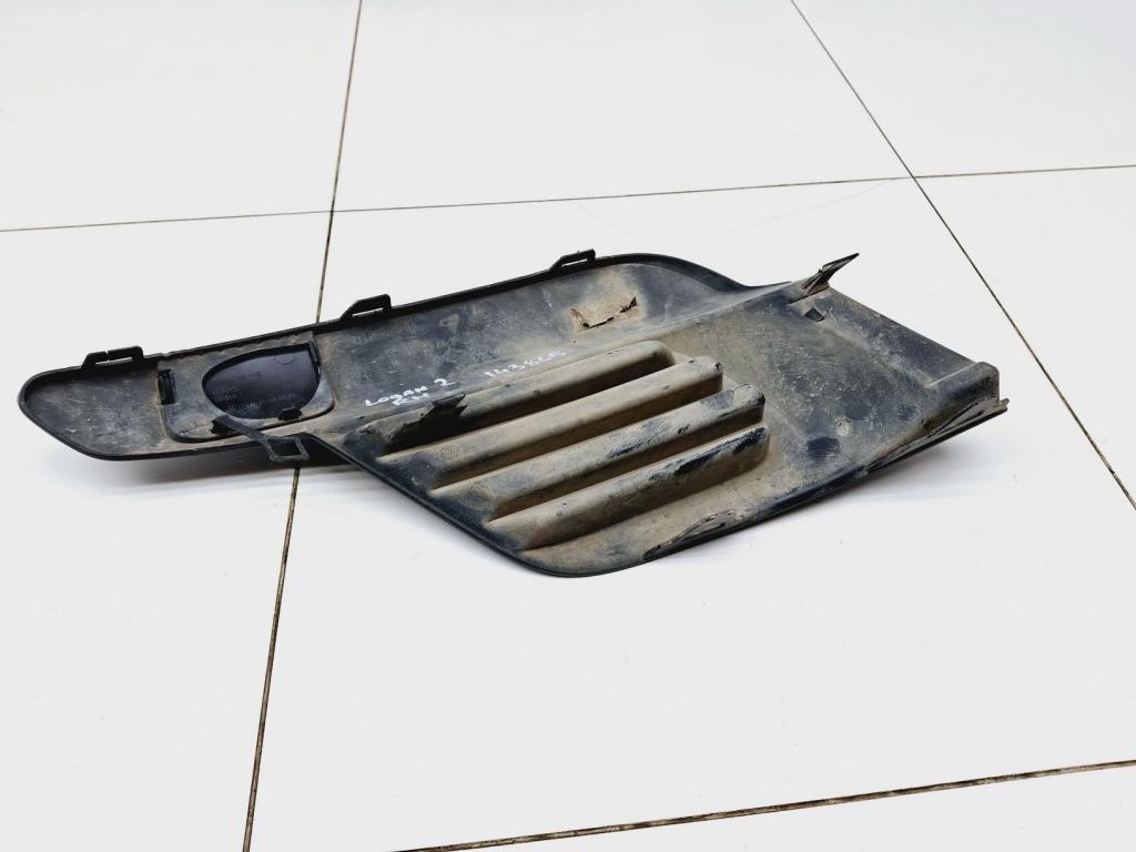 Заглушка в бампер правая, 1500 рублей, Пермь