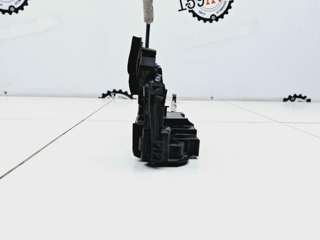 Замок двери передней правой, 4000 рублей, Пермь