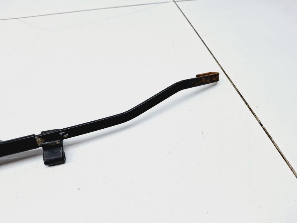 Поводок стеклоочистителя заднего, 700 рублей, Пермь