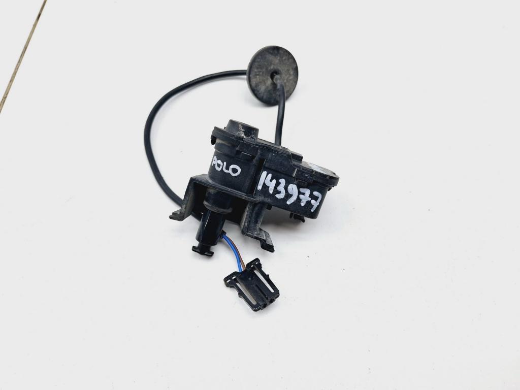 Активатор замка крышки бензобака, 1500 рублей, Пермь