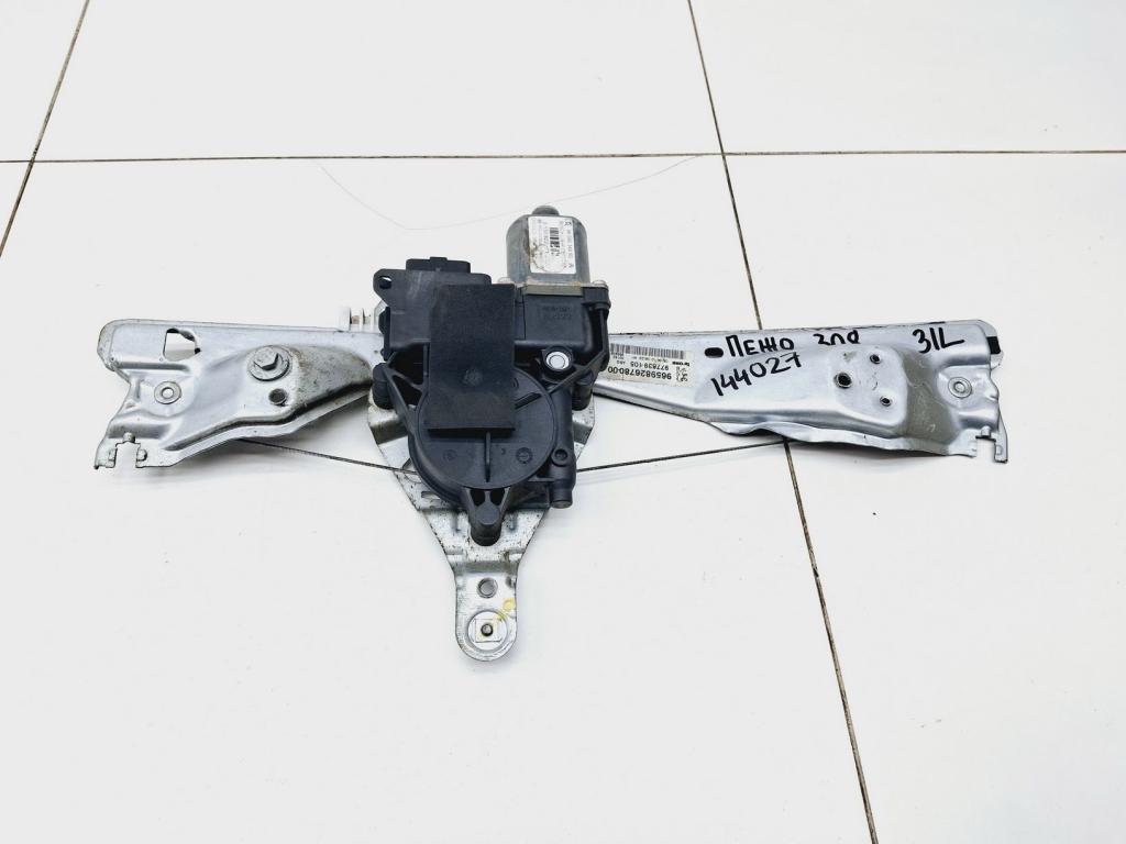 Стеклоподъемник задний левый, 800 рублей, Пермь
