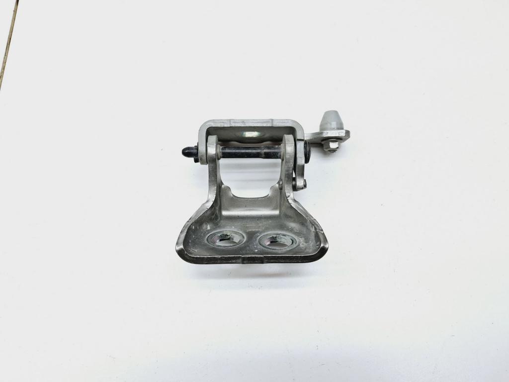 Петля двери задней левой верхняя, 500 рублей, Пермь