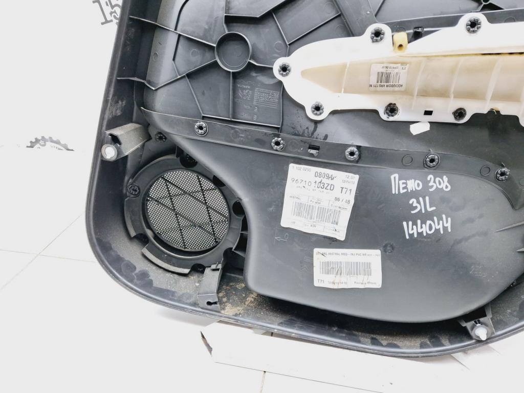 Обшивка двери задней левой, 1000 рублей, Пермь