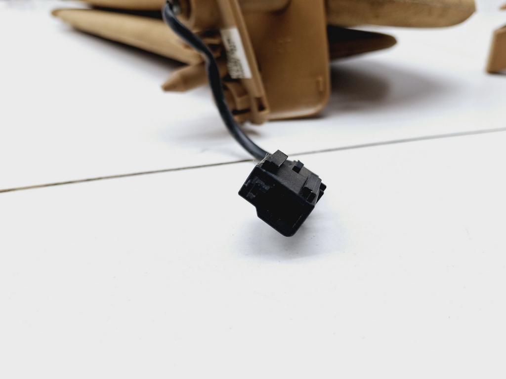 Козырек солнцезащитный левый, 1500 рублей, Пермь