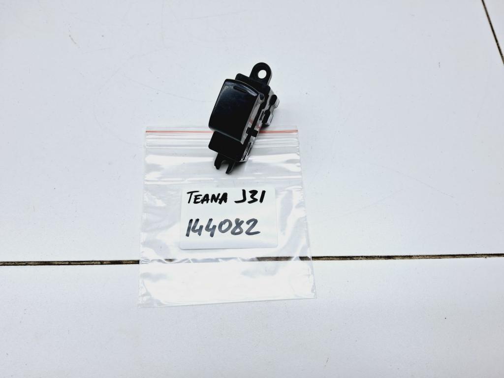 Кнопка стеклоподъемника, 500 рублей, Пермь