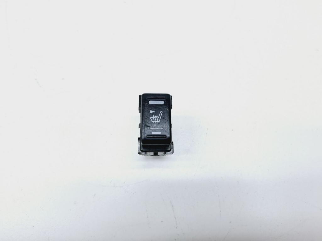 Кнопка обогрева сидений, 500 рублей, Пермь