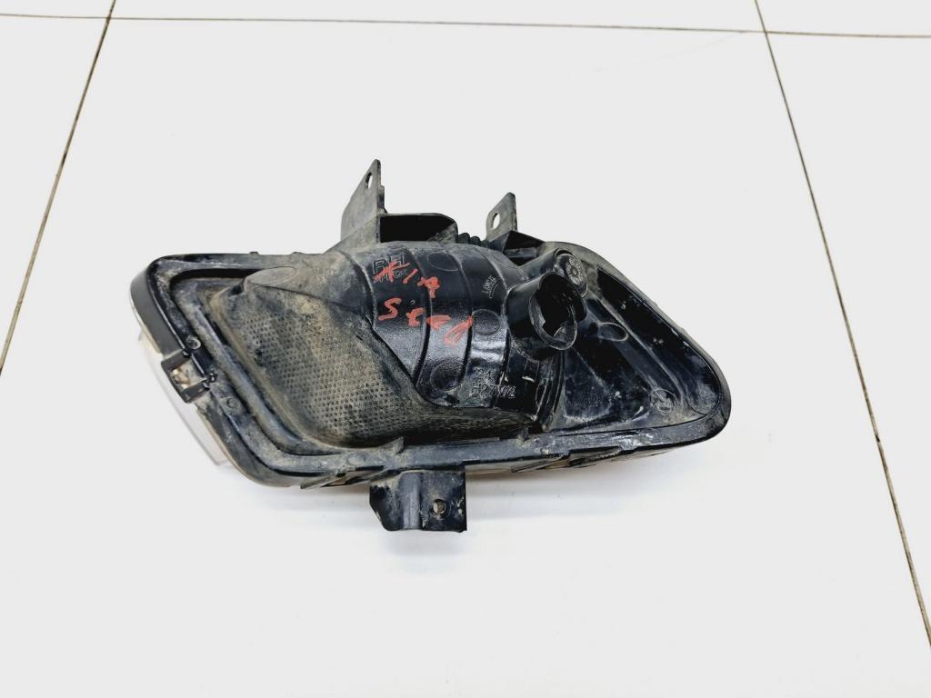 Фара противотуманная правая, 2000 рублей, Пермь