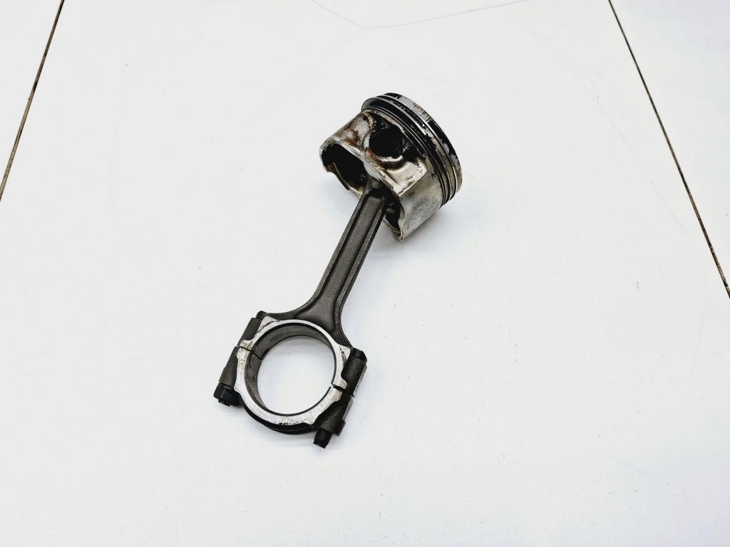 Поршень с шатуном, 3000 рублей, Пермь