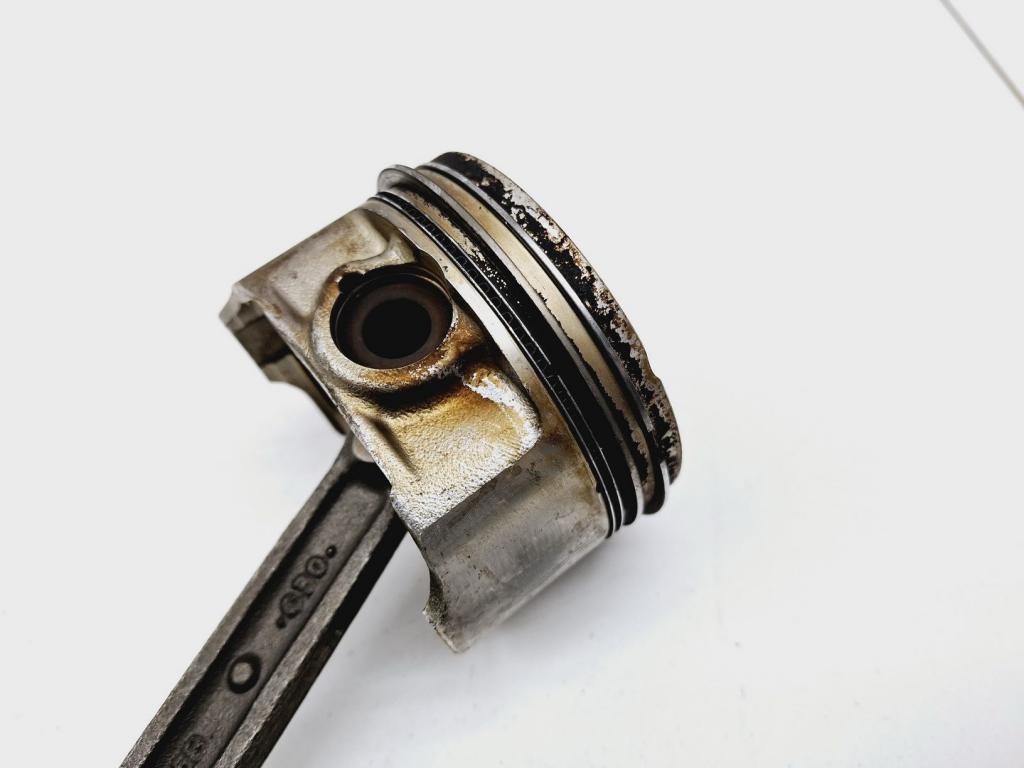 Поршень с шатуном, 3000 рублей, Пермь