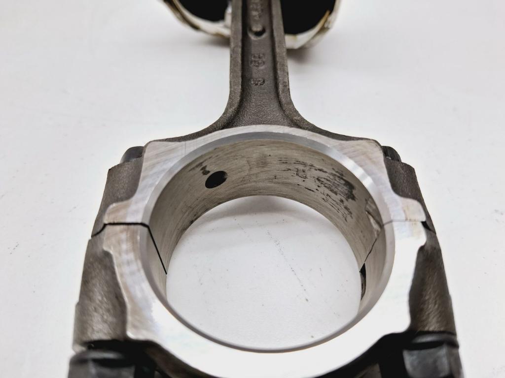 Поршень с шатуном, 3000 рублей, Пермь