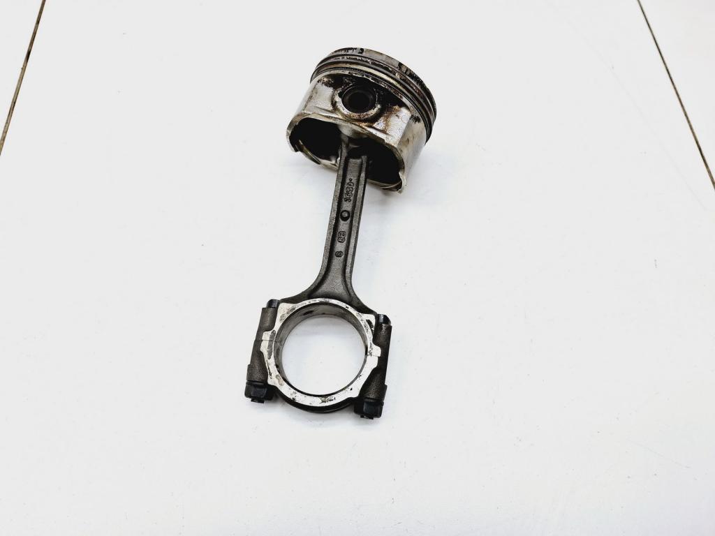 Поршень с шатуном, 3000 рублей, Пермь
