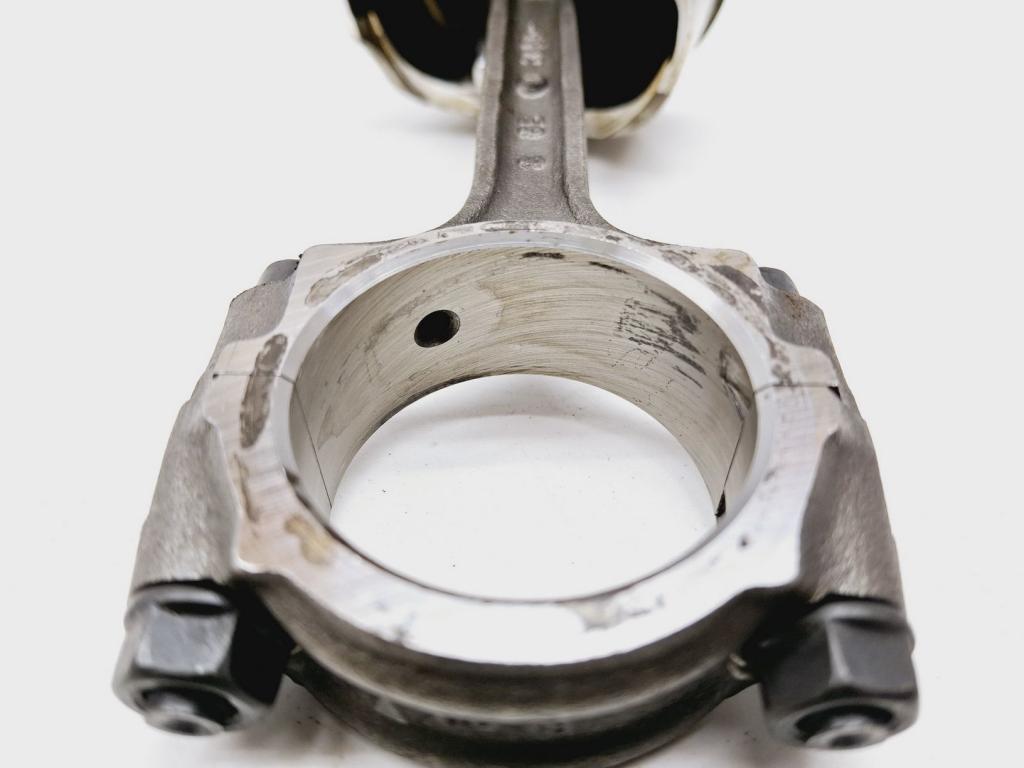 Поршень с шатуном, 3000 рублей, Пермь