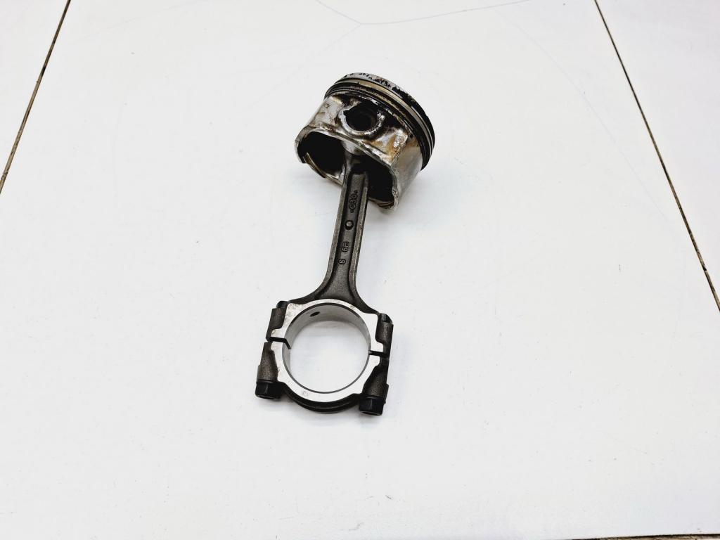 Поршень с шатуном, 3000 рублей, Пермь