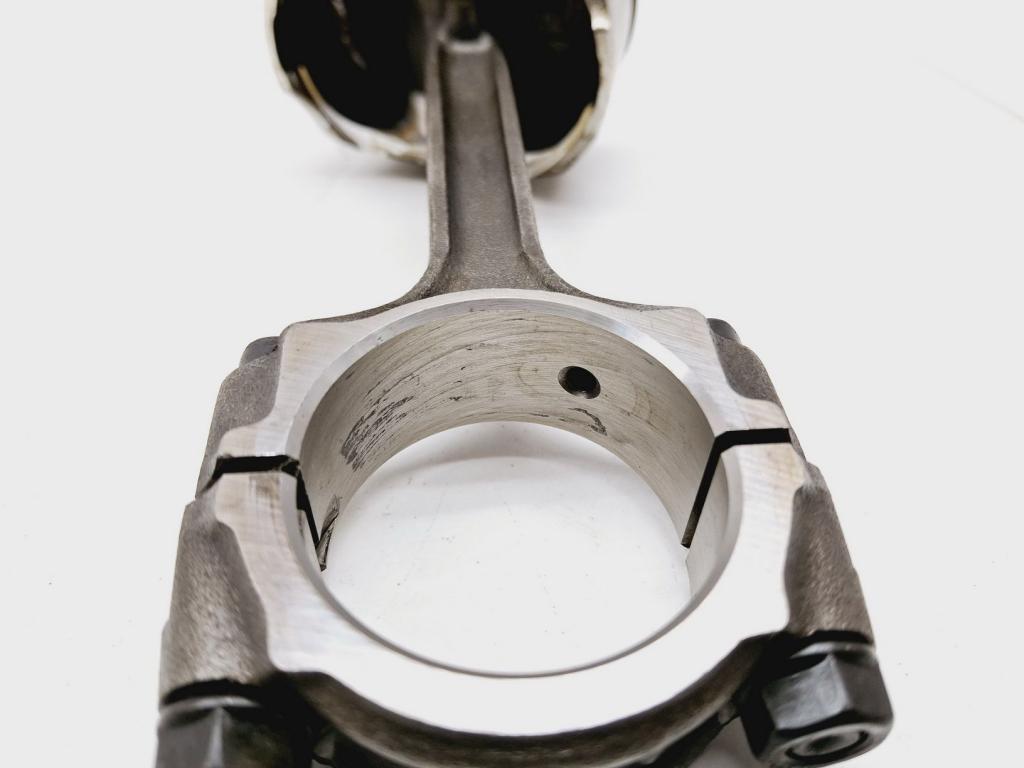 Поршень с шатуном, 3000 рублей, Пермь