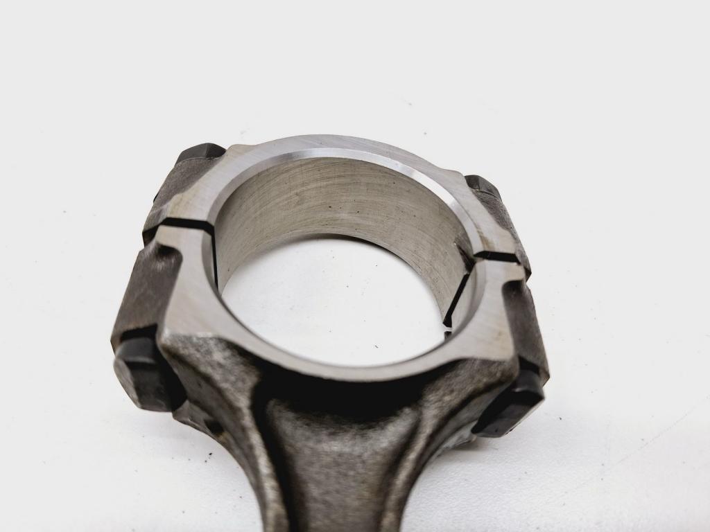 Поршень с шатуном, 3000 рублей, Пермь