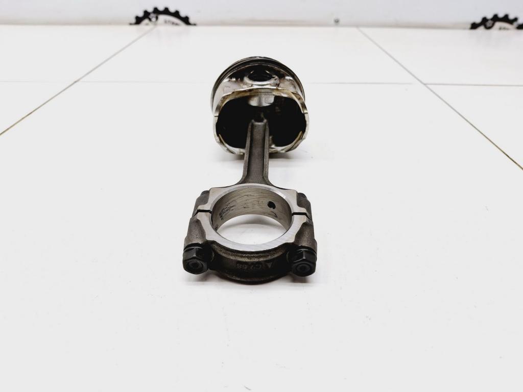 Поршень с шатуном, 3000 рублей, Пермь