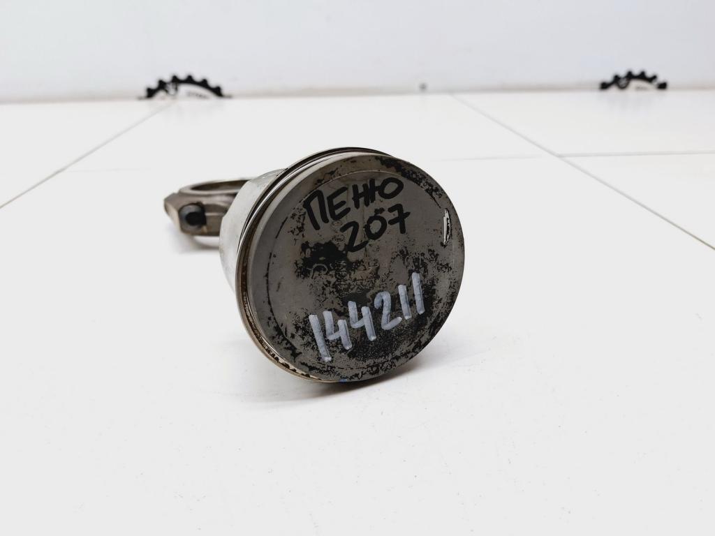 Поршень с шатуном, 2000 рублей, Пермь