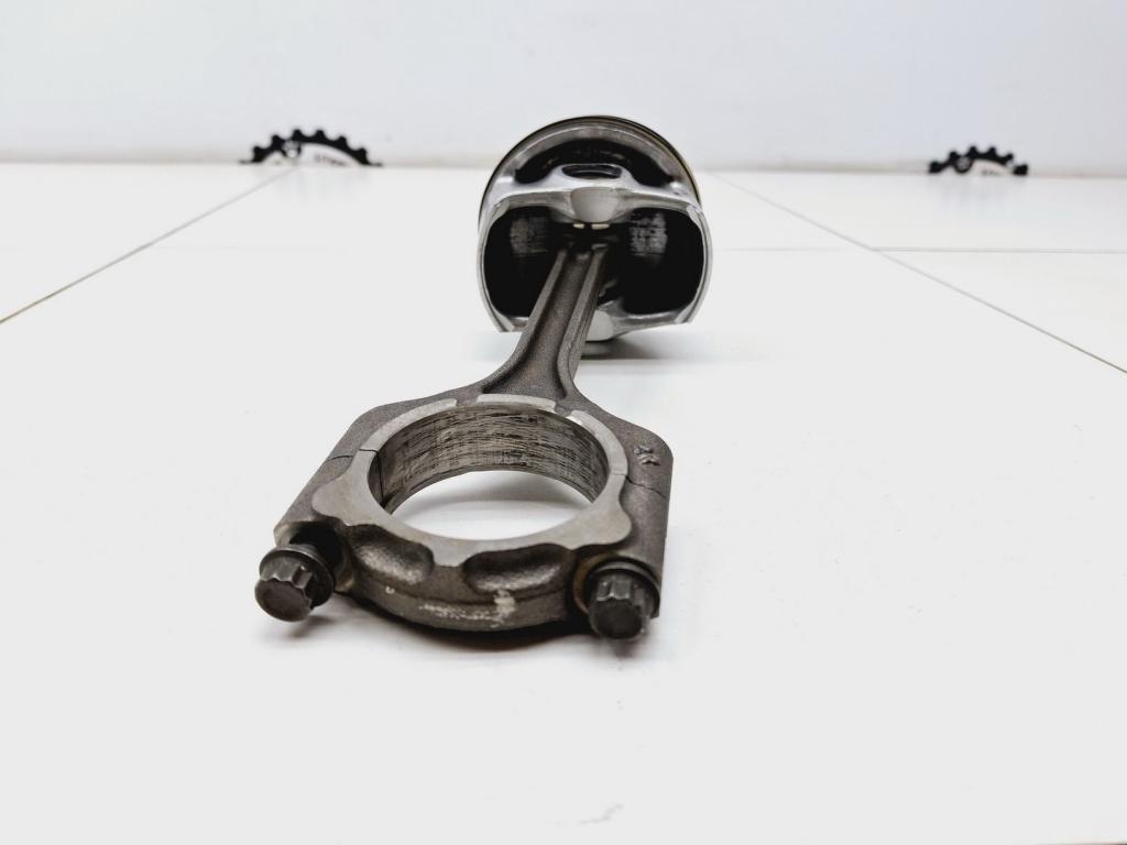 Поршень с шатуном, 3500 рублей, Пермь