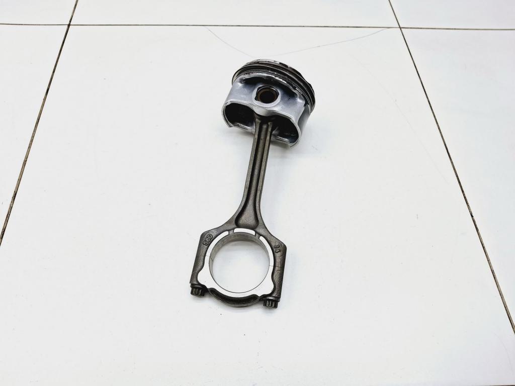 Поршень с шатуном, 3500 рублей, Пермь