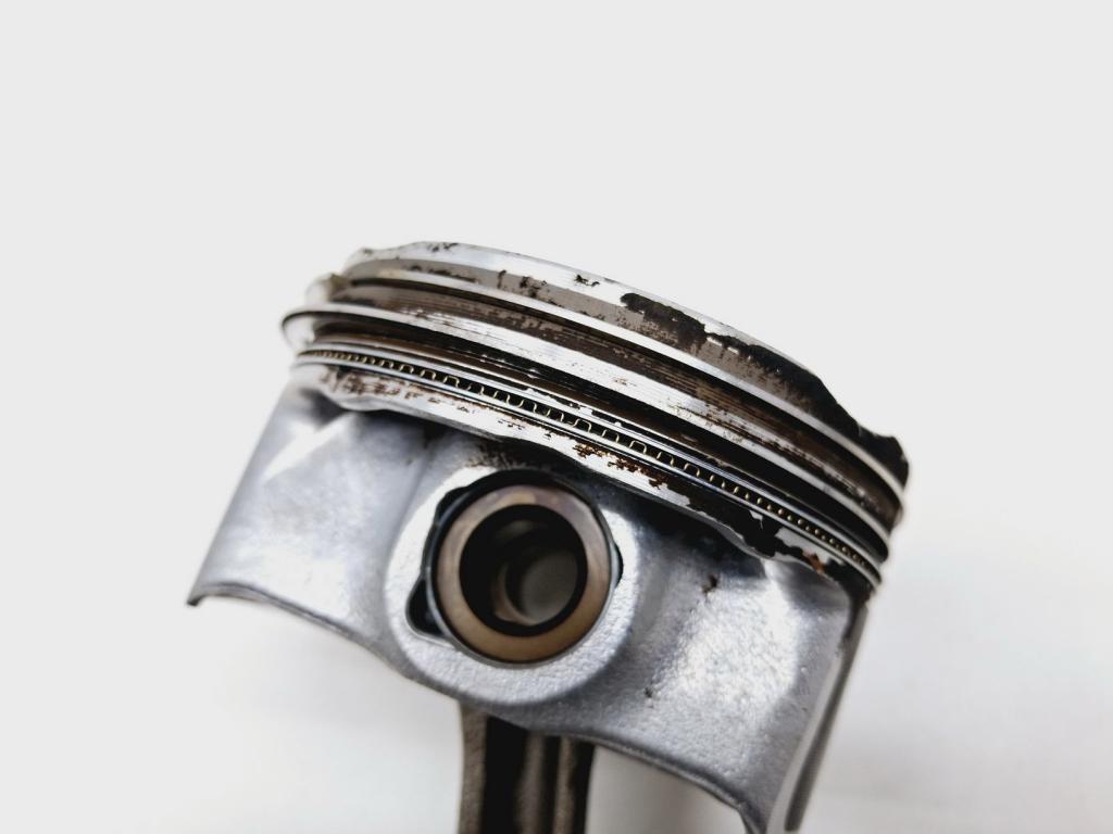 Поршень с шатуном, 3500 рублей, Пермь