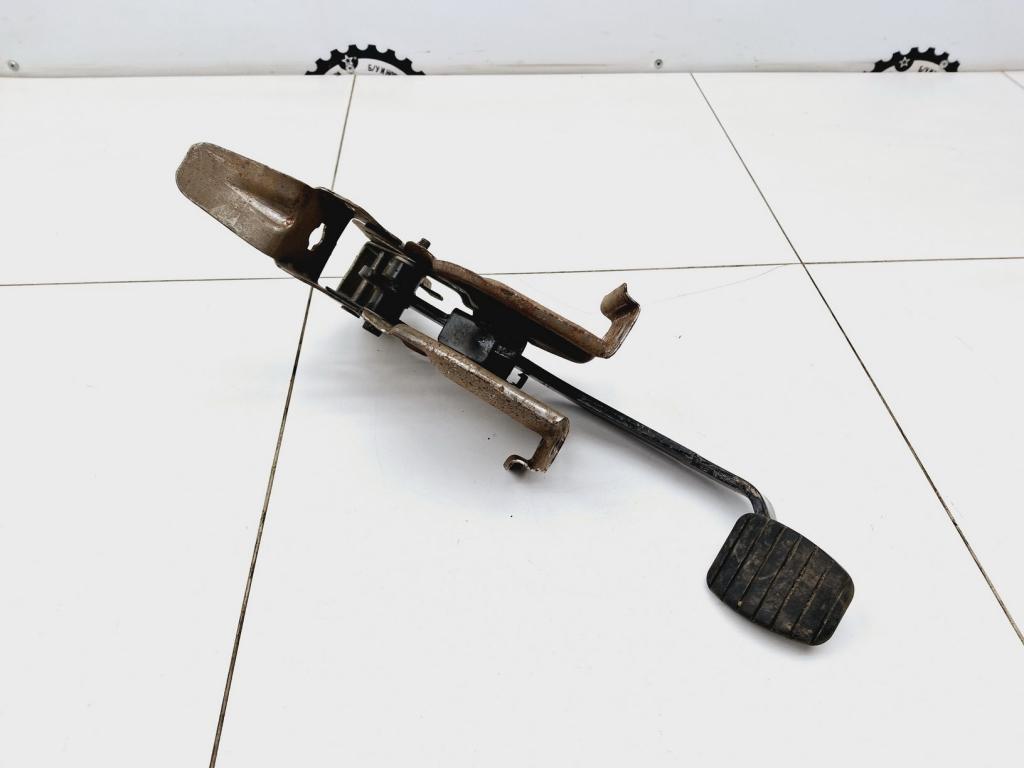 Педаль тормоза, 500 рублей, Пермь