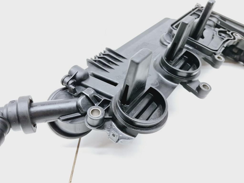 Крышка головки блока клапанная, 8000 рублей, Пермь