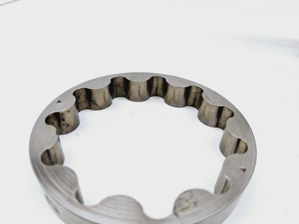 Крышка двигателя передняя, 10000 рублей, Пермь