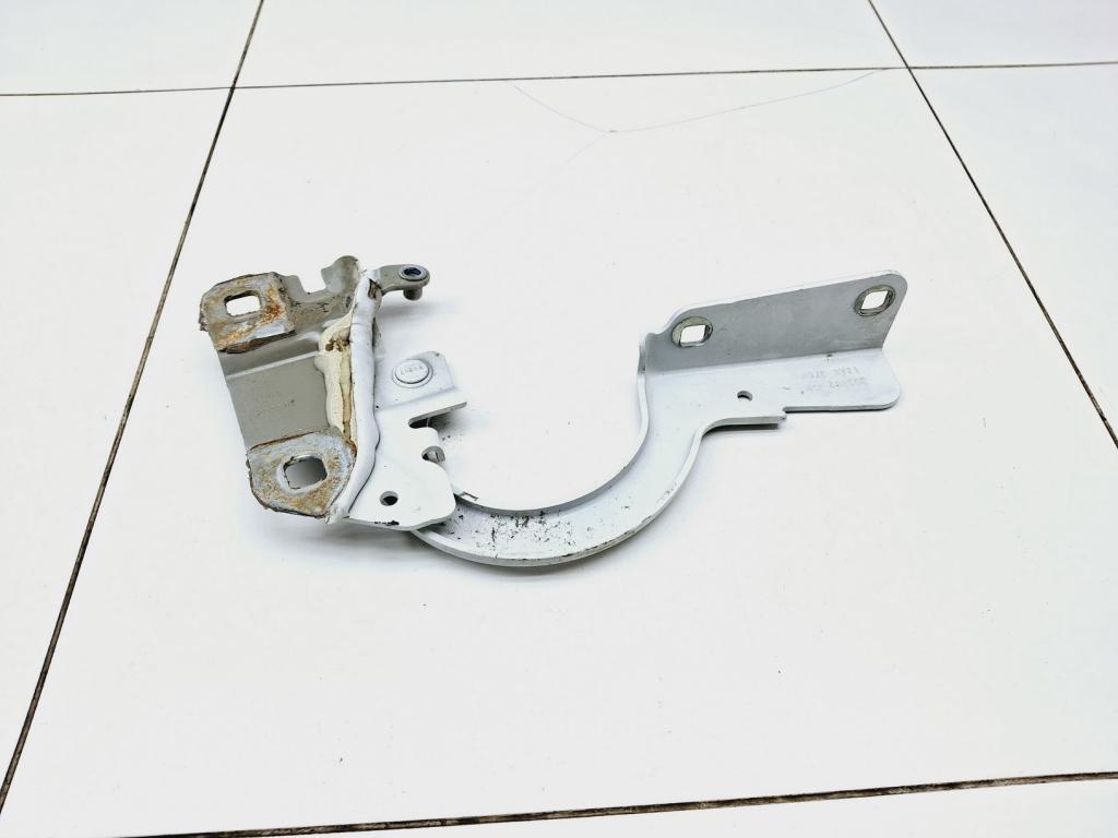 Петля капота левая, 1500 рублей, Пермь