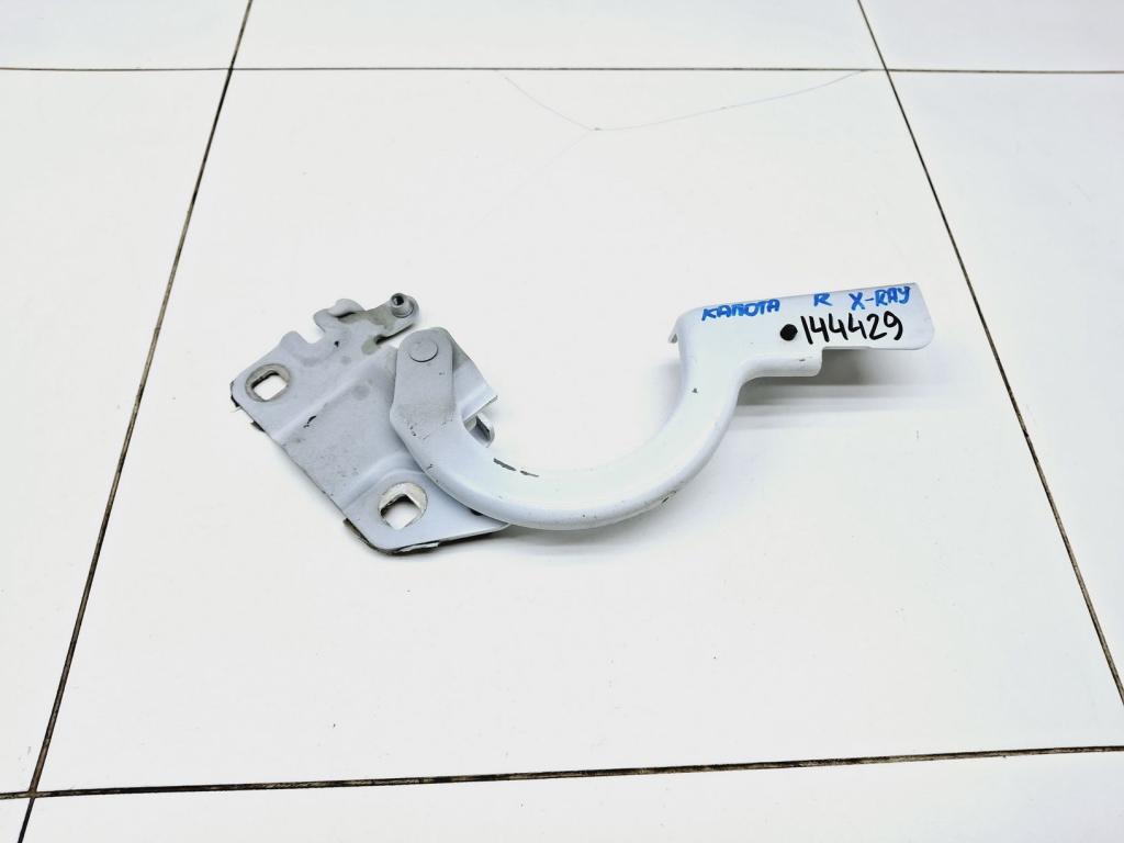 Петля капота правая, 1500 рублей, Пермь