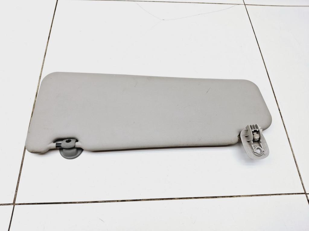 Козырек солнцезащитный правый, 1000 рублей, Пермь