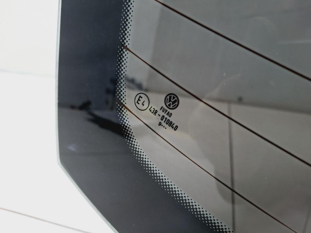 Стекло заднее, 4500 рублей, Пермь