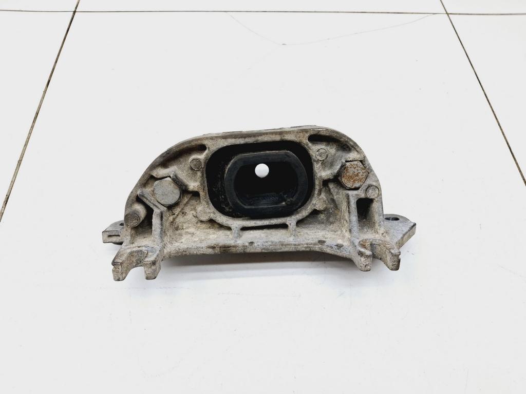 Опора КПП левая, 1600 рублей, Пермь