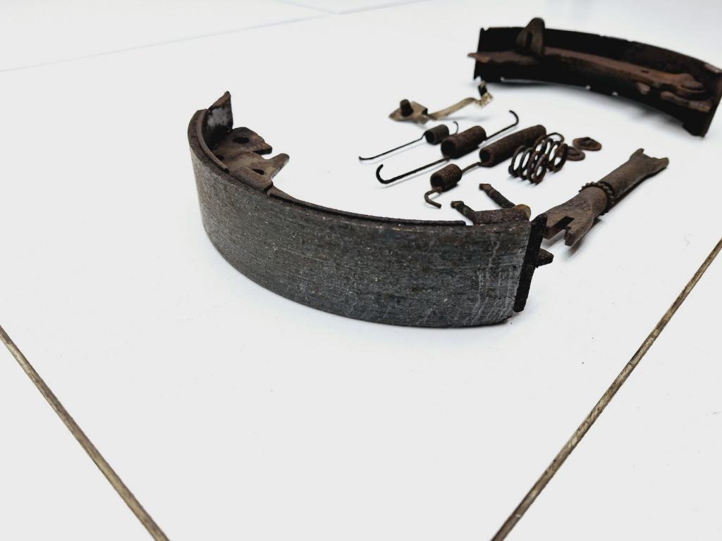 Ремкомплект ручника, 1200 рублей, Пермь