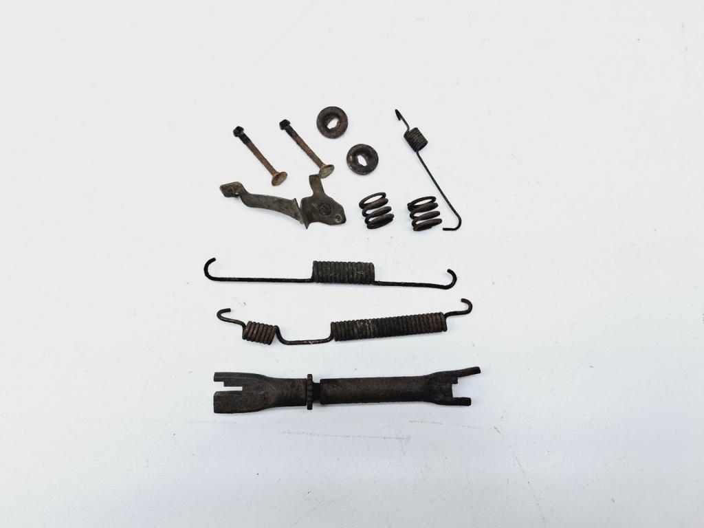 Ремкомплект ручника, 1200 рублей, Пермь