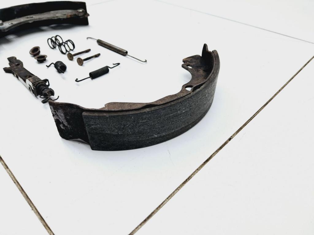 Ремкомплект ручника, 1000 рублей, Пермь