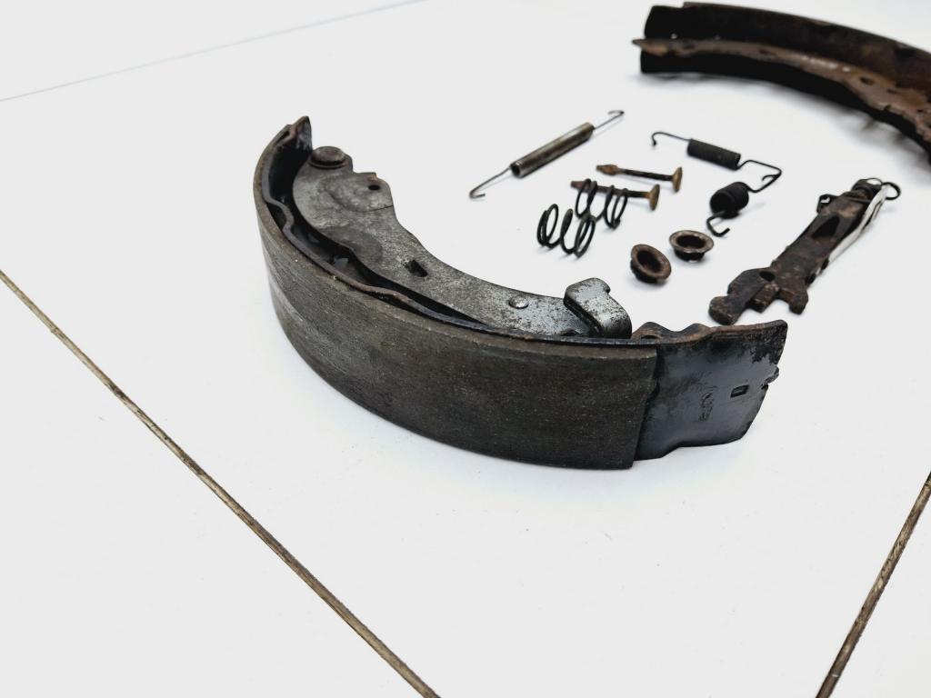 Ремкомплект ручника, 1000 рублей, Пермь