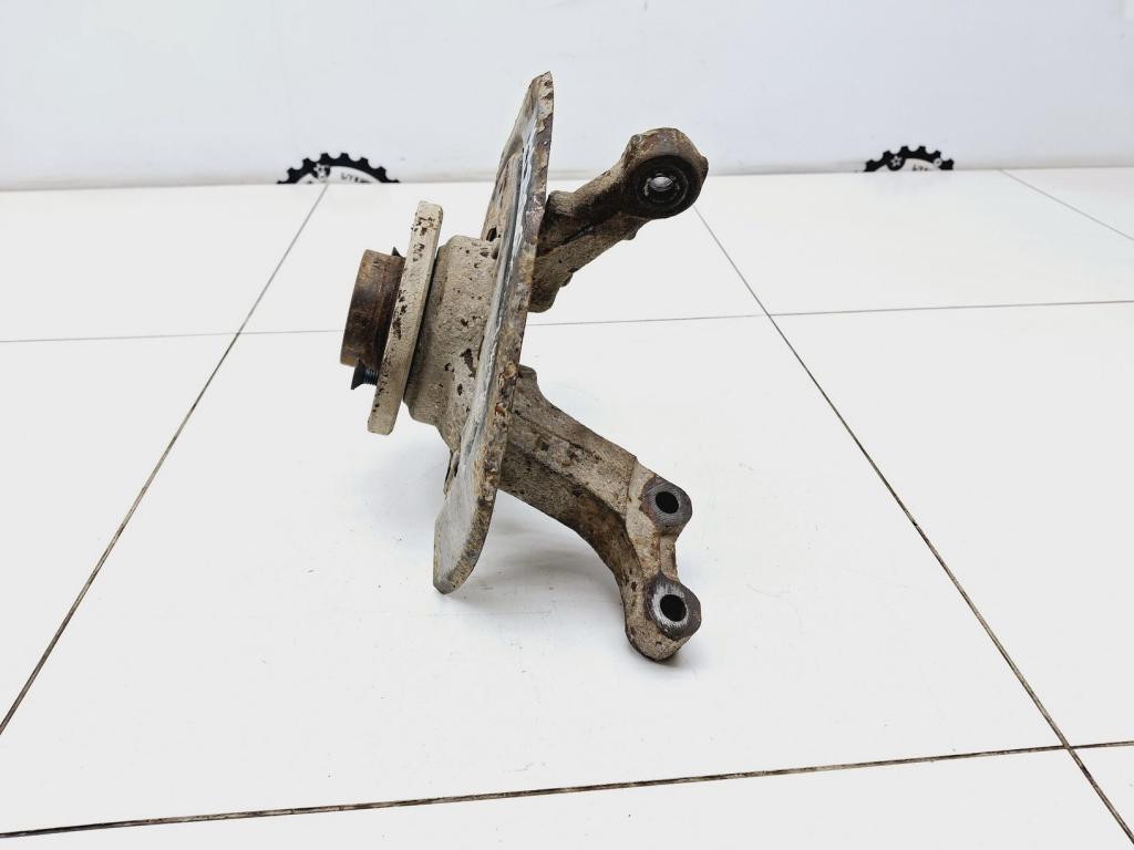 Кулак поворотный передний правый, 3000 рублей, Пермь