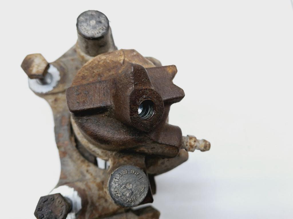 Суппорт передний правый, 1500 рублей, Пермь