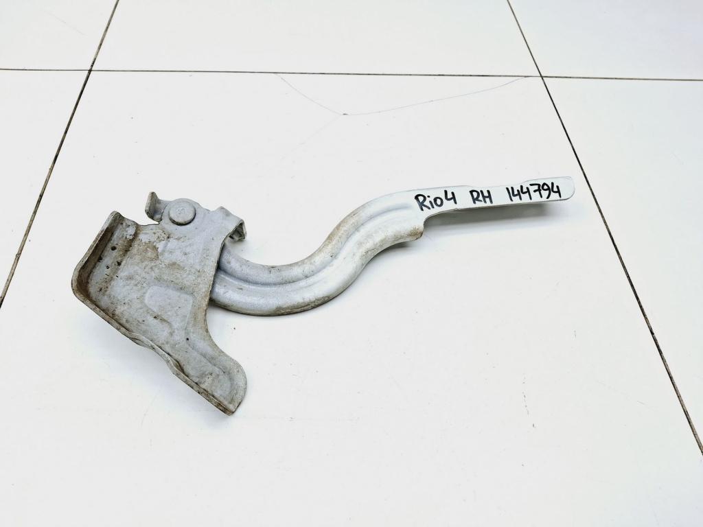 Петля капота правая, 2500 рублей, Пермь